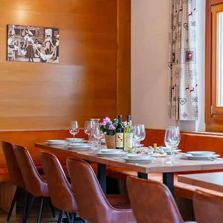 茉莉小屋旅馆 *