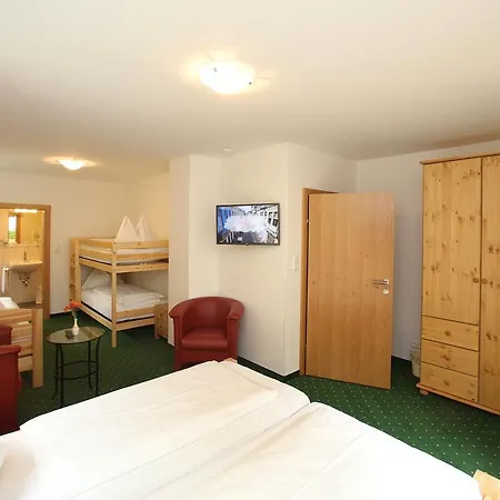 茉莉小屋旅馆 滨湖采尔